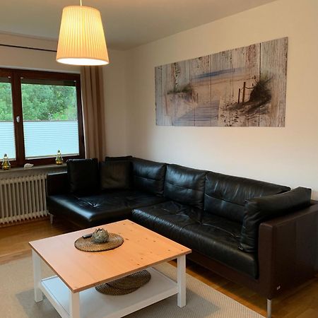 Ferienwohnung Mit Balkon Und Eingezaeunten Garten آوريش المظهر الخارجي الصورة