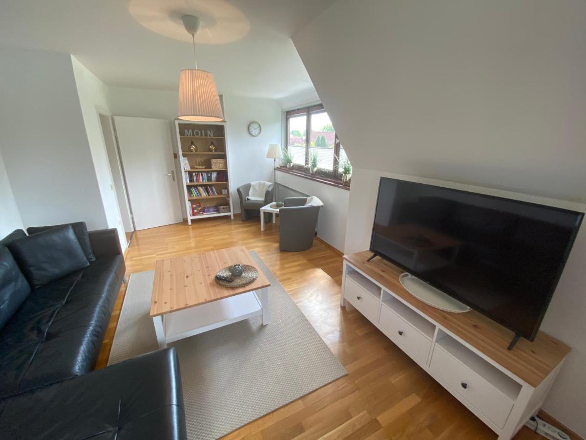 Ferienwohnung Mit Balkon Und Eingezaeunten Garten آوريش المظهر الخارجي الصورة