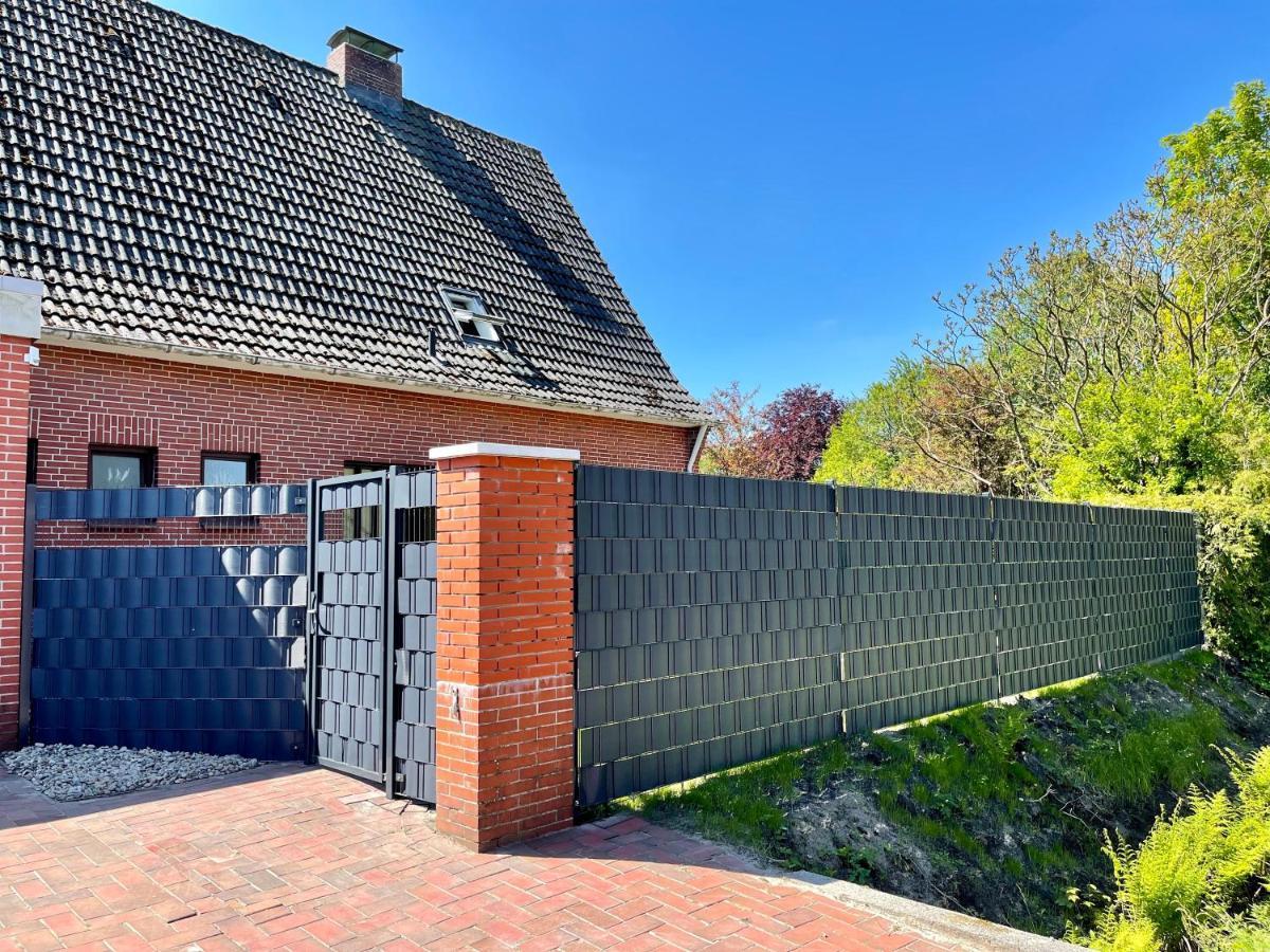 Ferienwohnung Mit Balkon Und Eingezaeunten Garten آوريش المظهر الخارجي الصورة