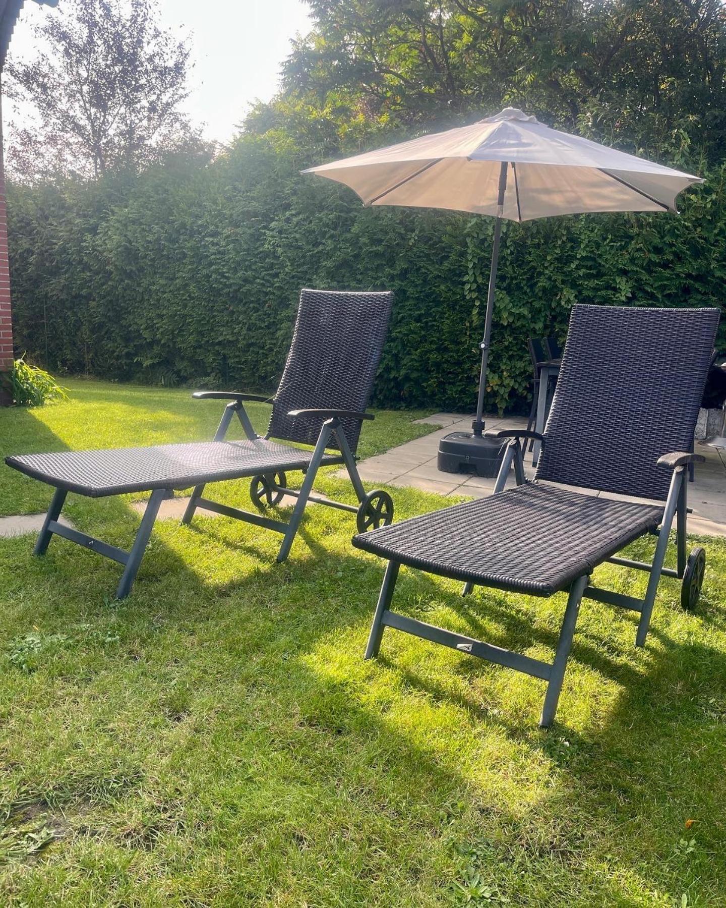 Ferienwohnung Mit Balkon Und Eingezaeunten Garten آوريش المظهر الخارجي الصورة